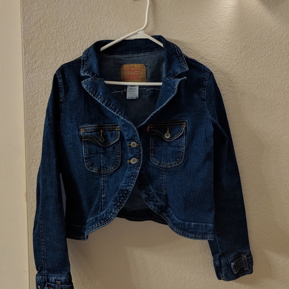 Cropped Junior's Levi Denim Jacket